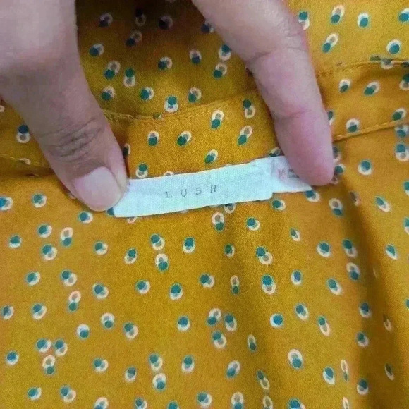 Lush Women's 3/4 Sleeve Tunic Top - Picture 7 of 7